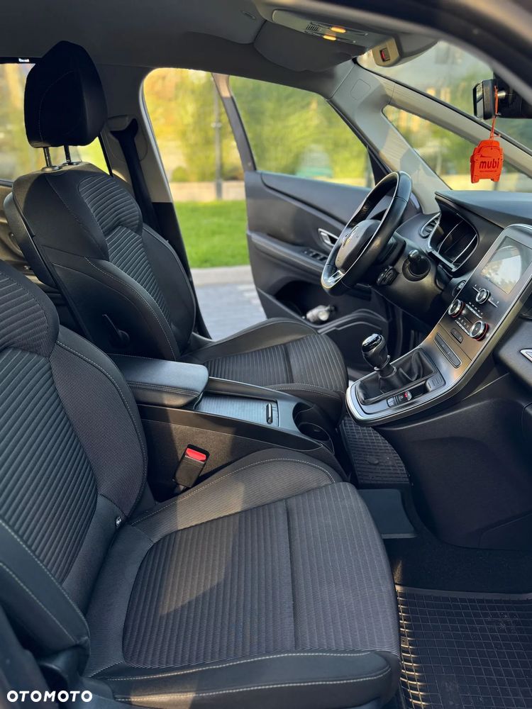 Renault Scenic - 7
