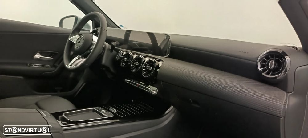 Mercedes-Benz A 200 Standard - 20