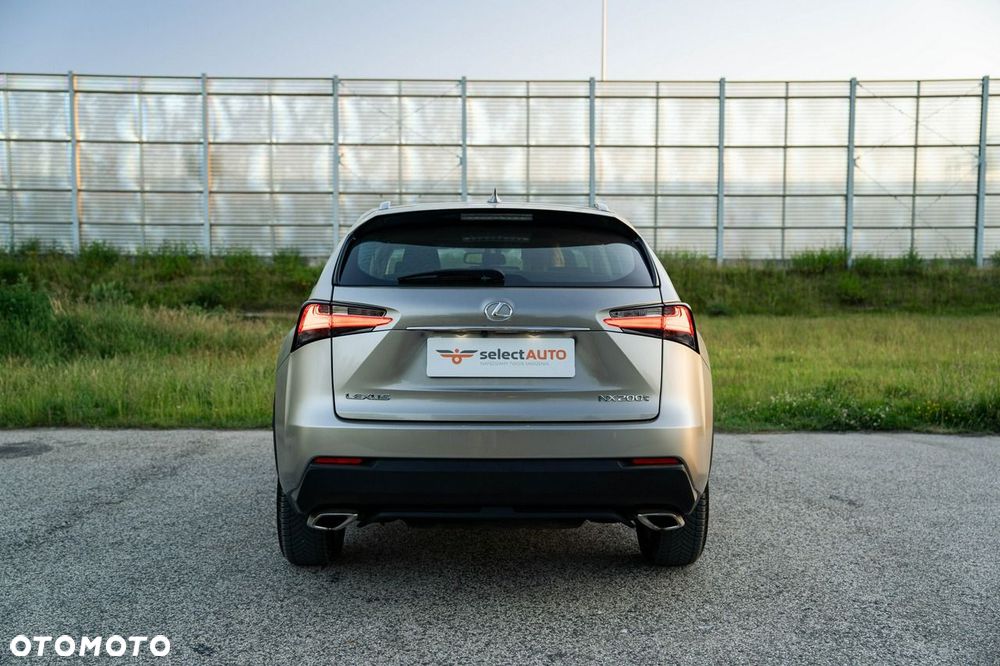 Lexus NX 200t Elite AWD - 6
