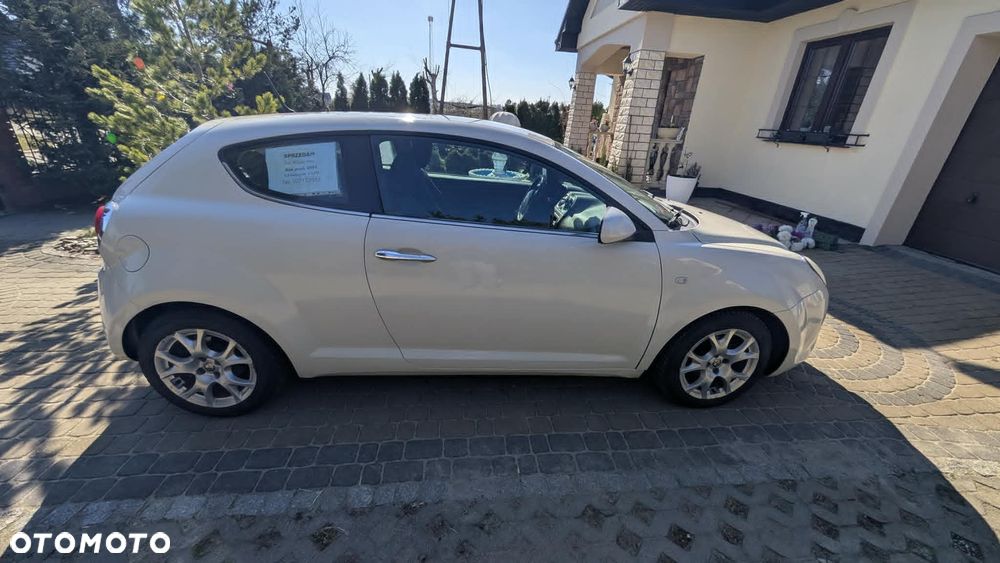 Alfa Romeo Mito 1.4 MultiAir Distinctive - 3