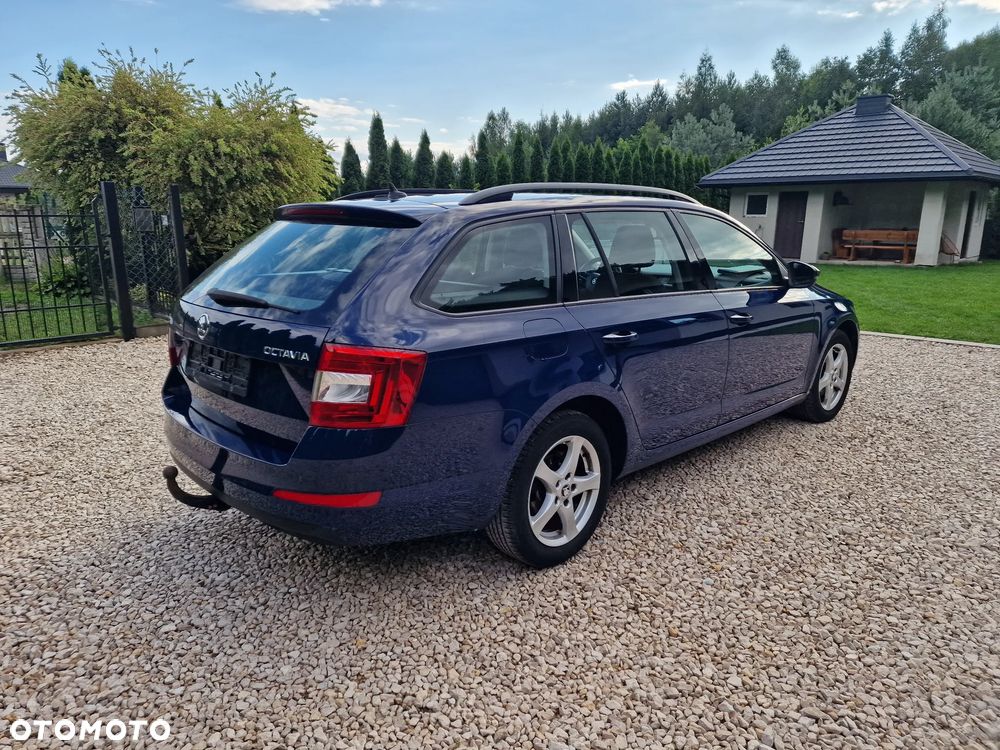 Skoda Octavia 1.6 TDI DPF Active - 8