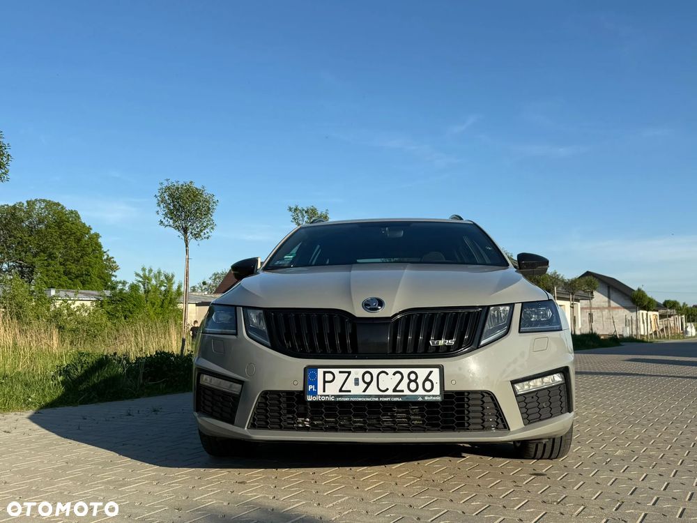 Skoda Octavia 2.0 TSI RS - 2