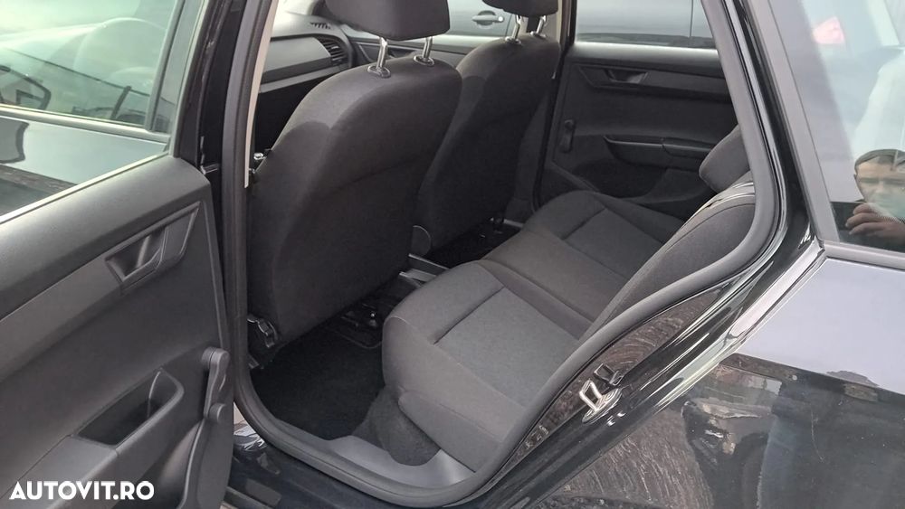 Skoda Fabia 1.0 MPI Active - 8