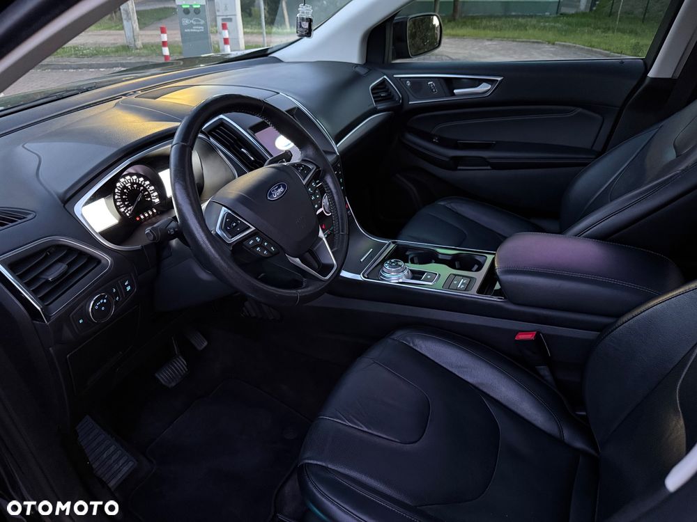 Ford Edge - 12