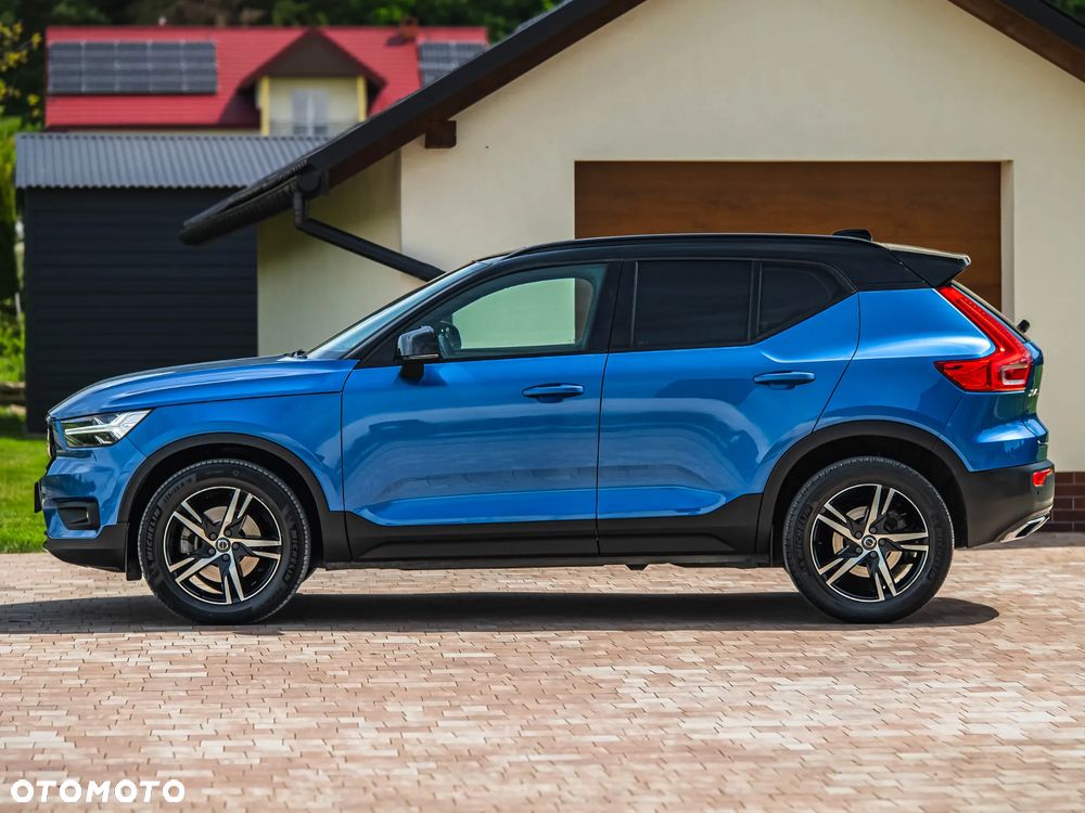Volvo XC 40 D4 AWD R-Design - 10