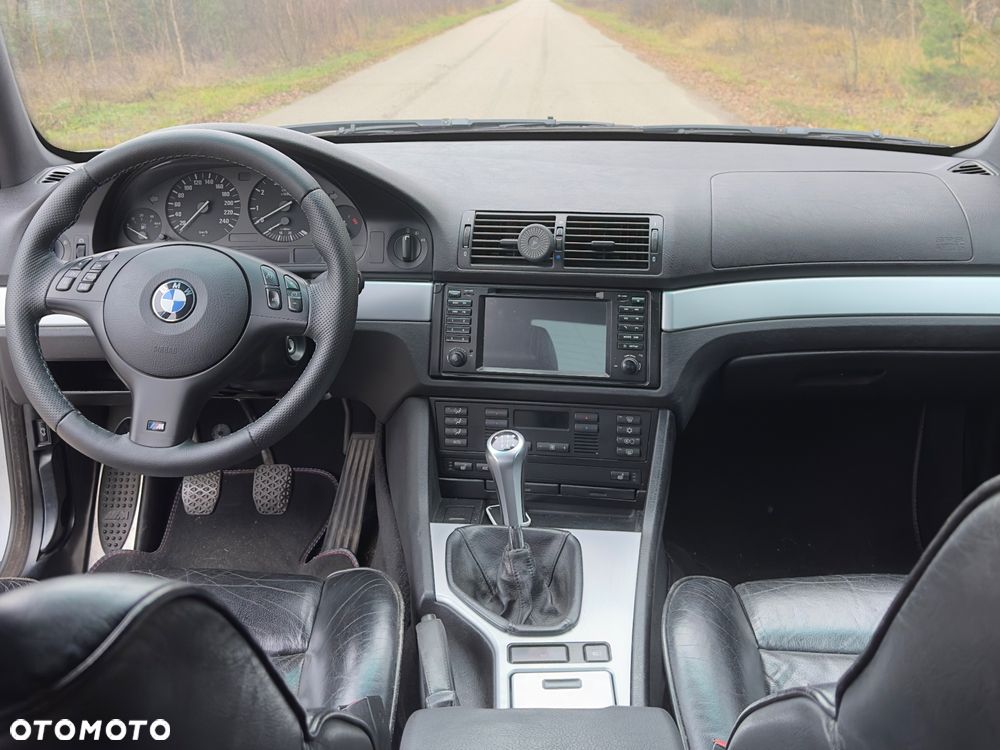 BMW Seria 5 528i - 13