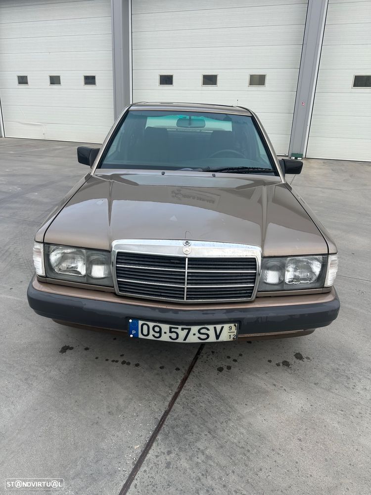 Mercedes-Benz W201 (1982-1993) 190 D 2.0 - 2