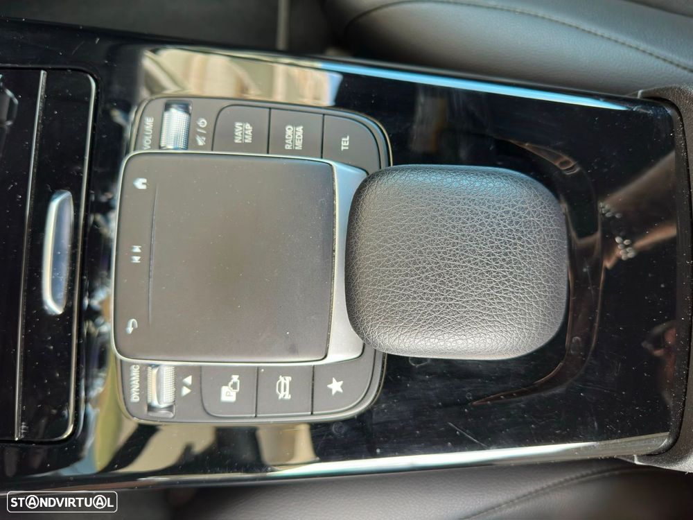 Mercedes-Benz A 250 e Style Plus - 13