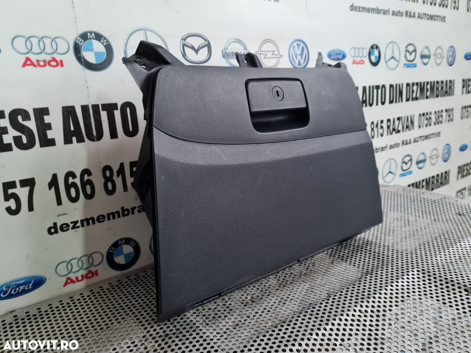 Torpedo Cutie Acte Hyundai IX35 An 2009-2010-2011-2012-2013-2014-2015 Volan Stanga Dezmembrez Hyund - 2