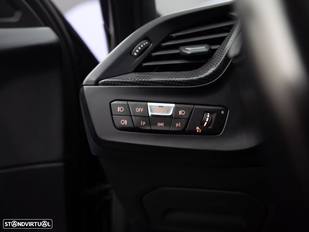 BMW 116 d Corporate Edition M - 19