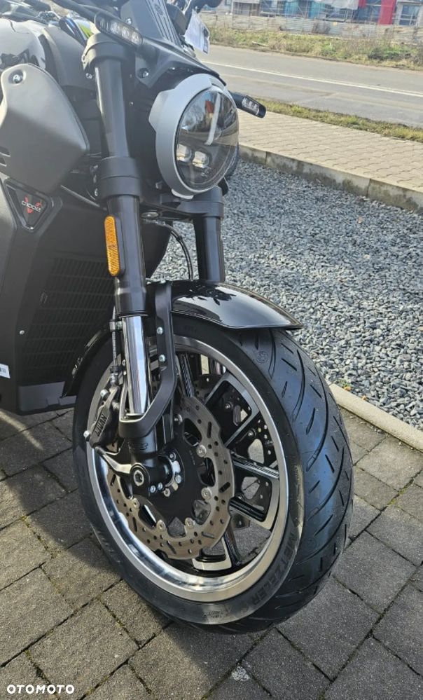 Morbidelli C1002V - 4