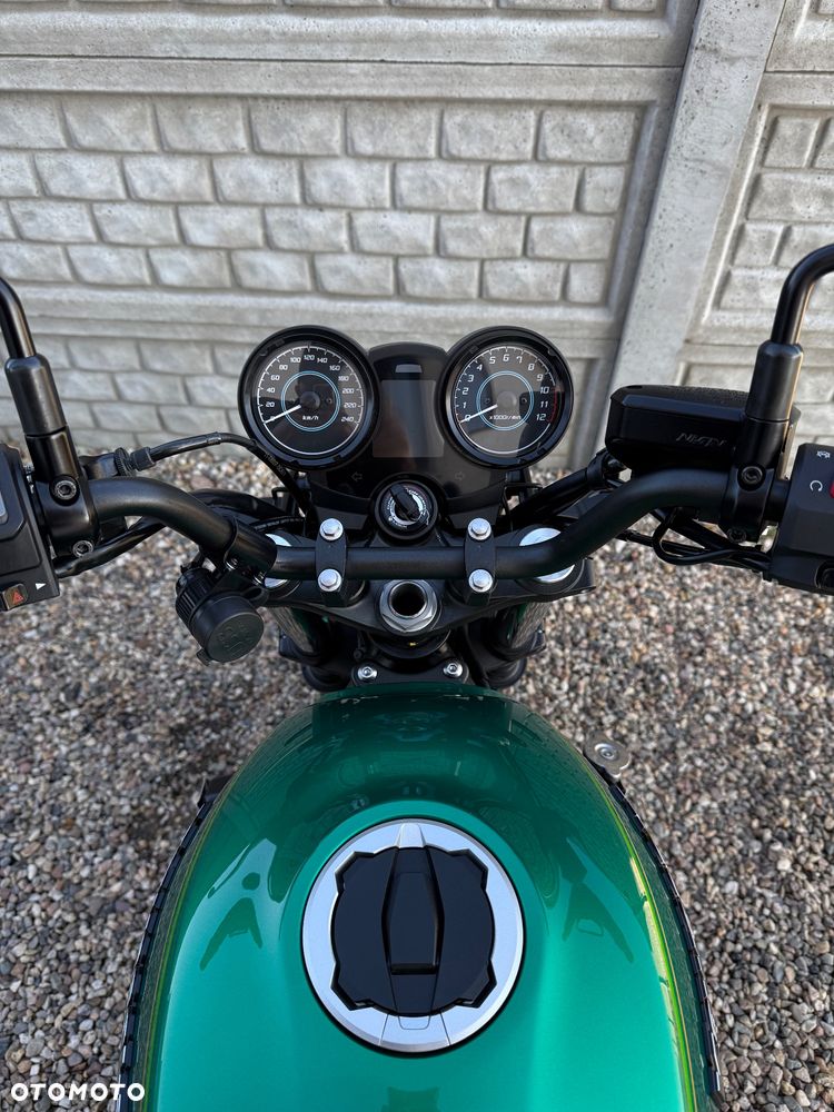 Kawasaki Z 650 RS - 23