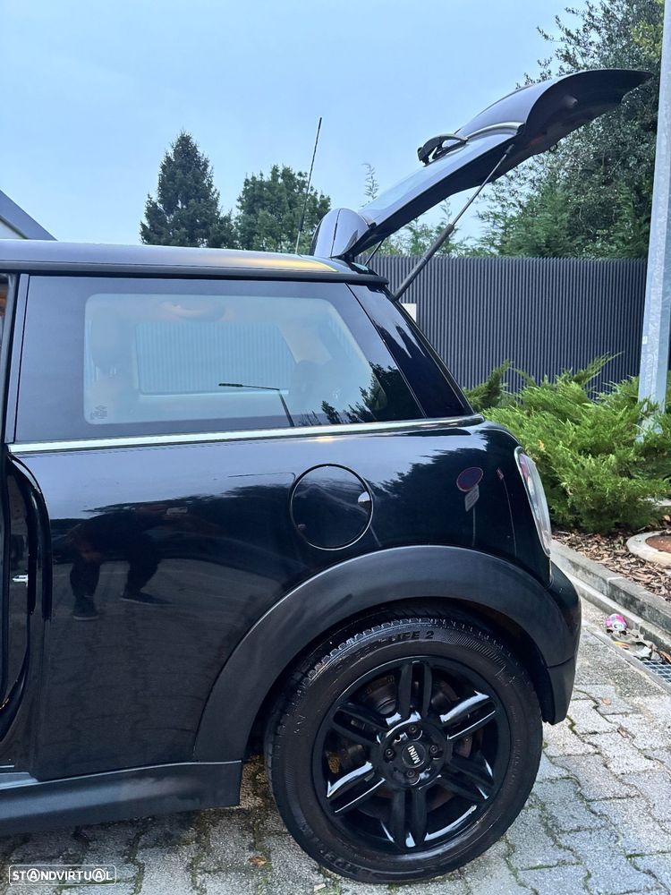 MINI 3 Portas One 1.6 - 2