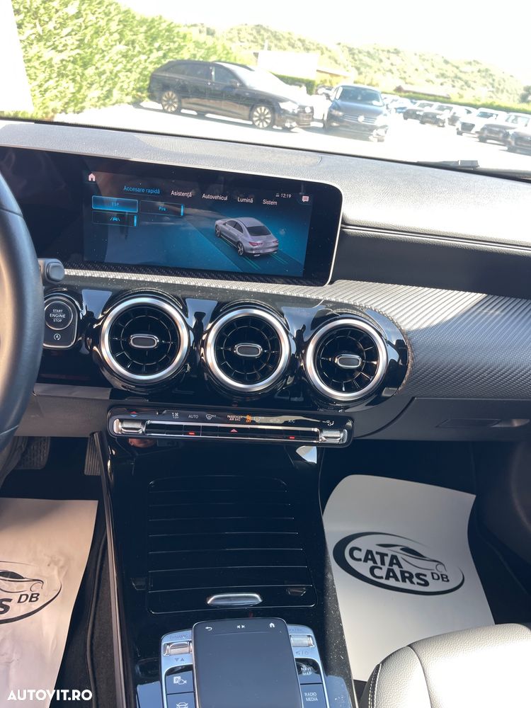 Mercedes-Benz CLA 200 d 8G-DCT - 35