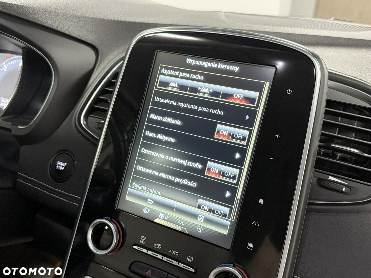 Renault Scenic ENERGY dCi 130 INITIALE PARIS - 25