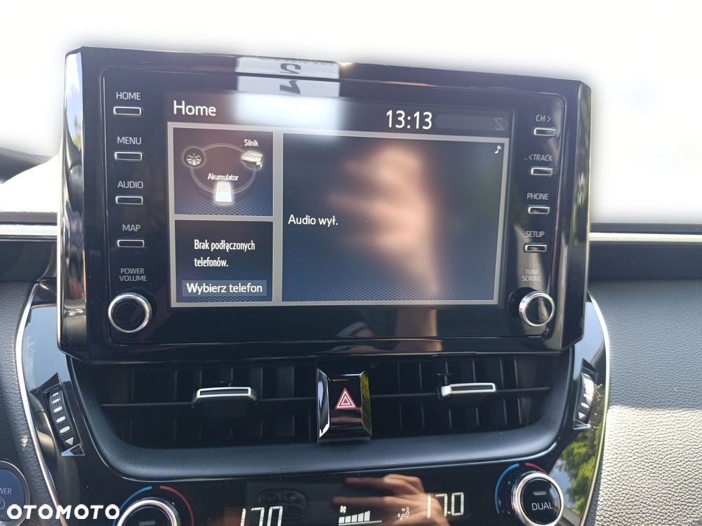 Toyota Corolla 2.0 Hybrid Comfort - 23