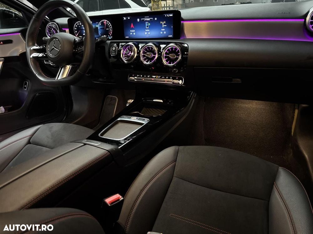 Mercedes-Benz A 250 - 14