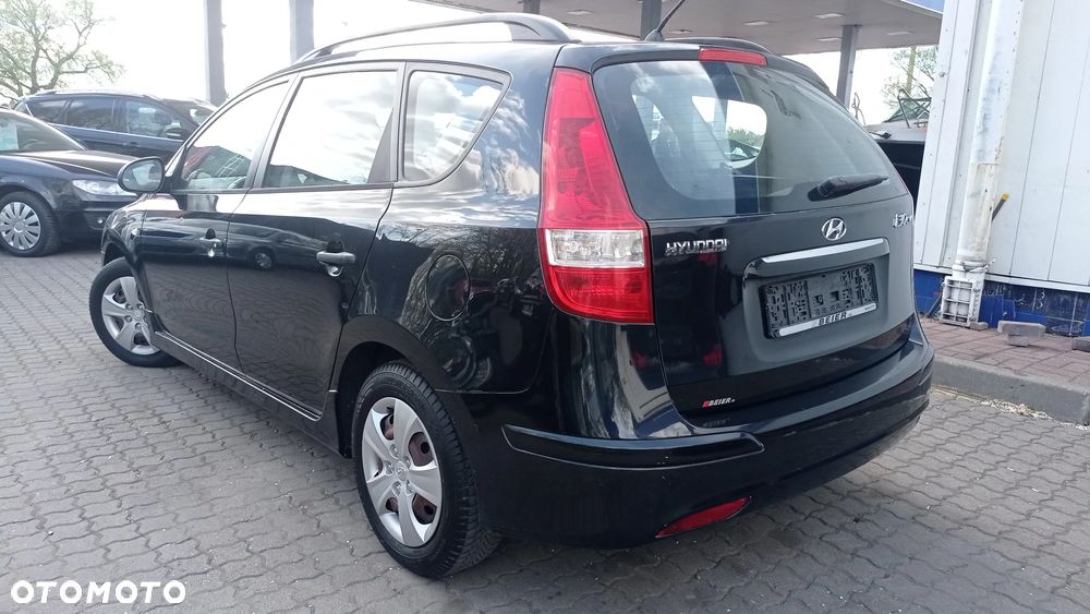 Hyundai i30 i30cw 1.4 Comfort - 12