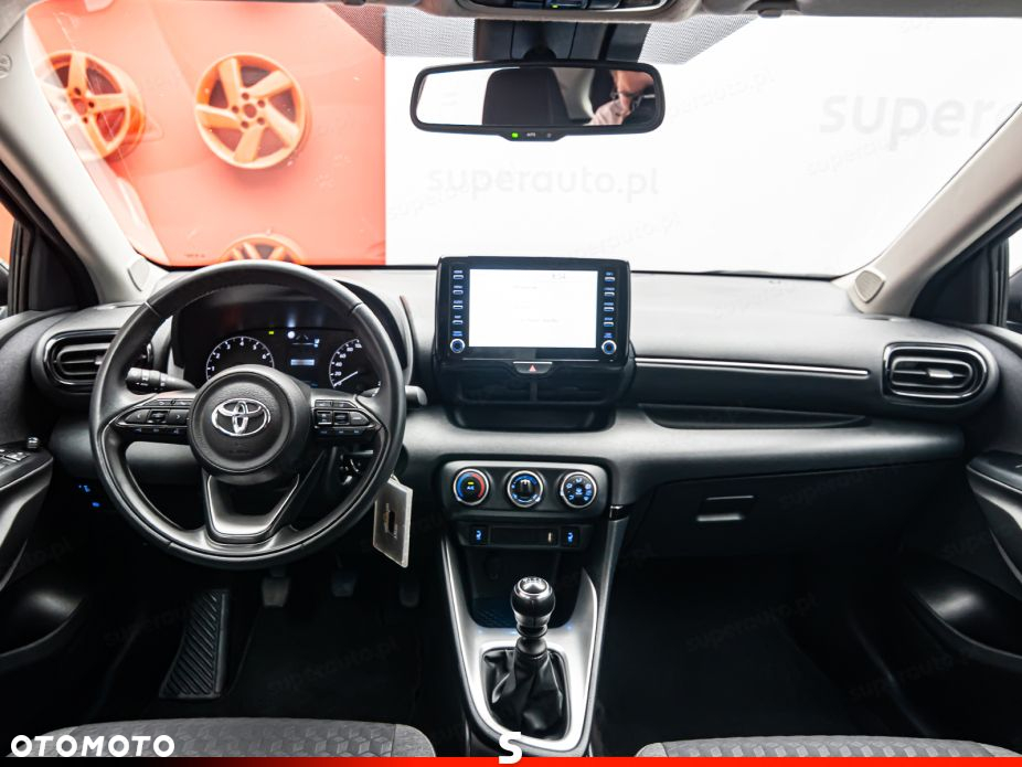 Toyota Yaris 1.5 Comfort - 9