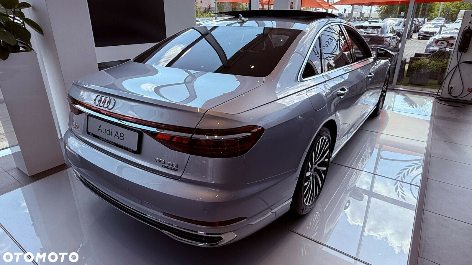 Audi A8 - 5