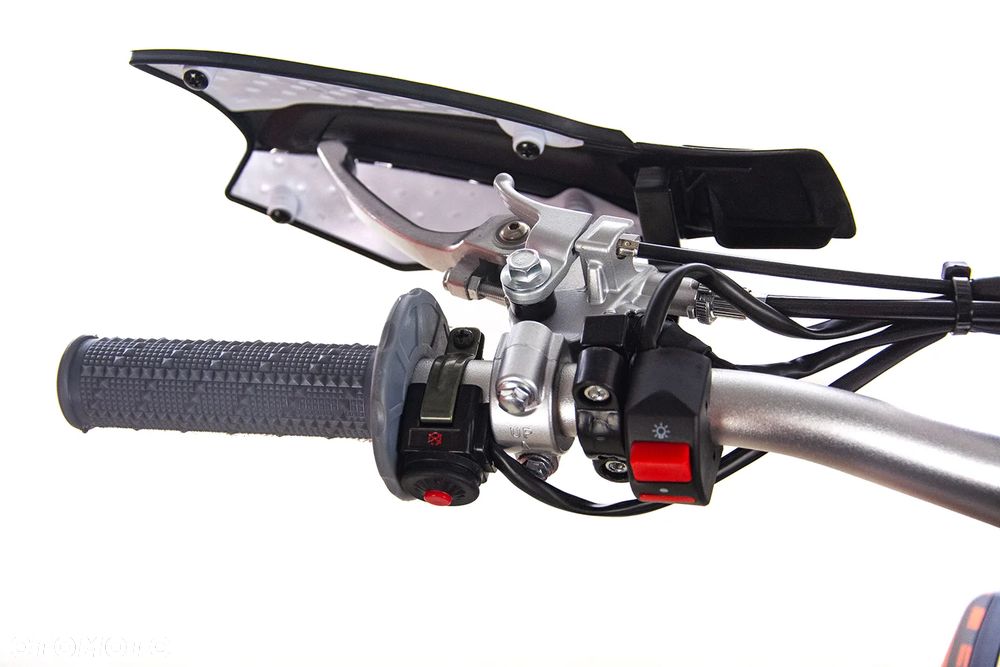 ASIX XB-88 300cc - 9