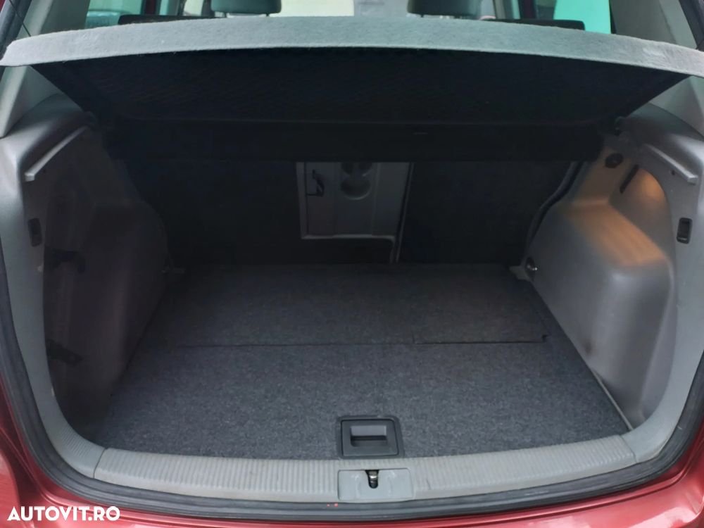 Volkswagen Golf Plus 1.9 TDI DPF DSG Edition - 12