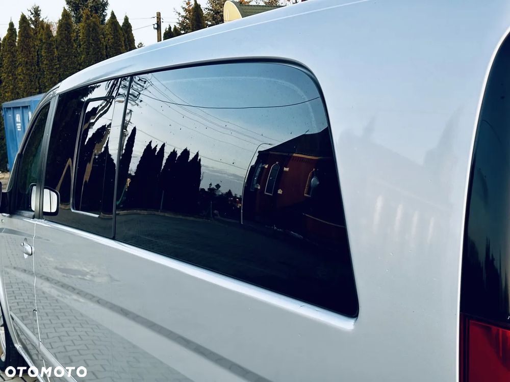 Mercedes-Benz Viano - 12