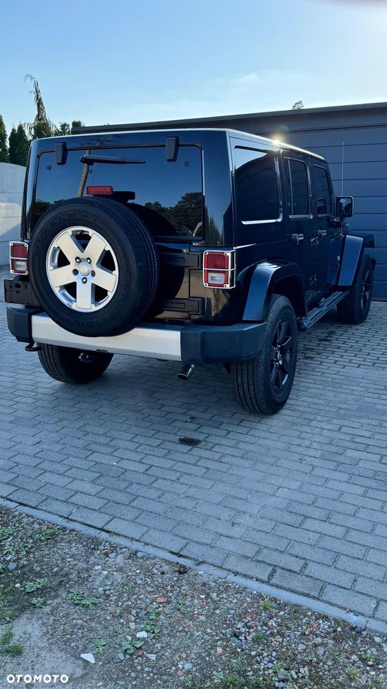 Jeep Wrangler Unlimited 2011 photo 5