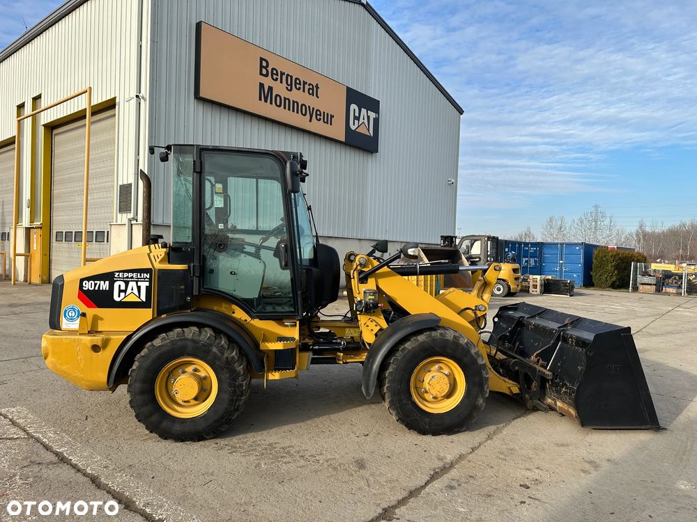 Caterpillar 907M - 7