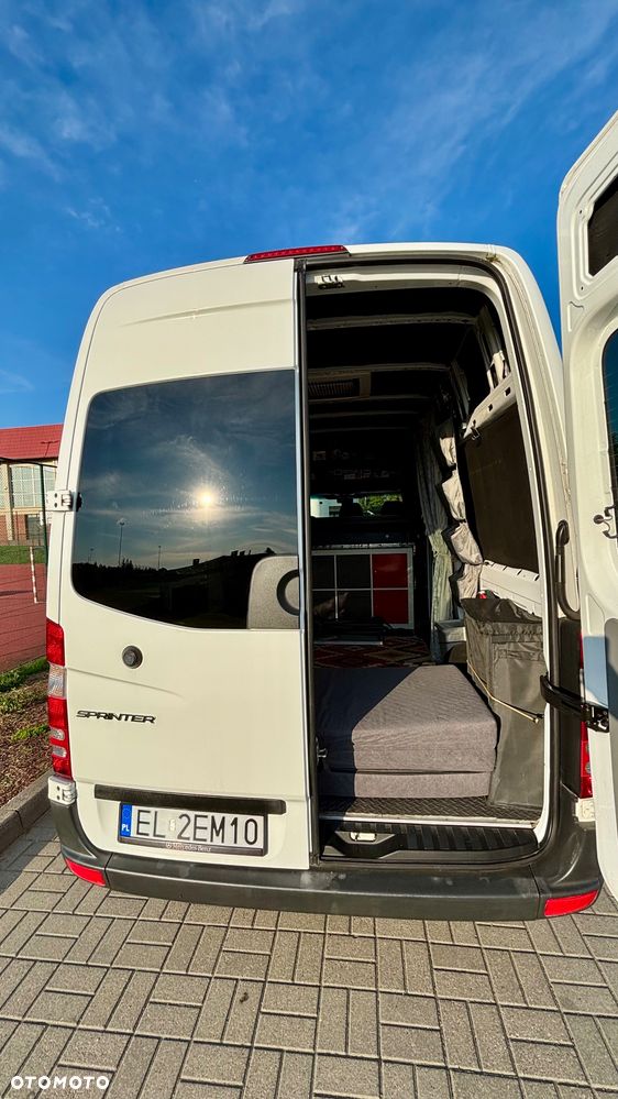 Mercedes-Benz Sprinter - 38