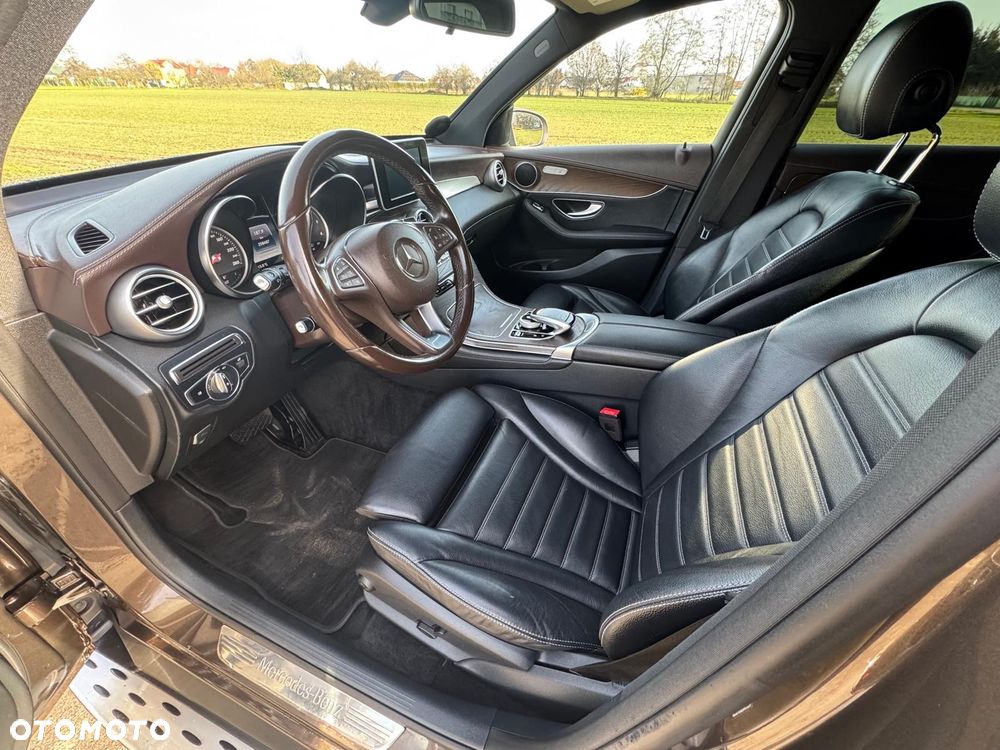 Mercedes-Benz GLC 350 d 4Matic 9G-TRONIC Exclusive - 20