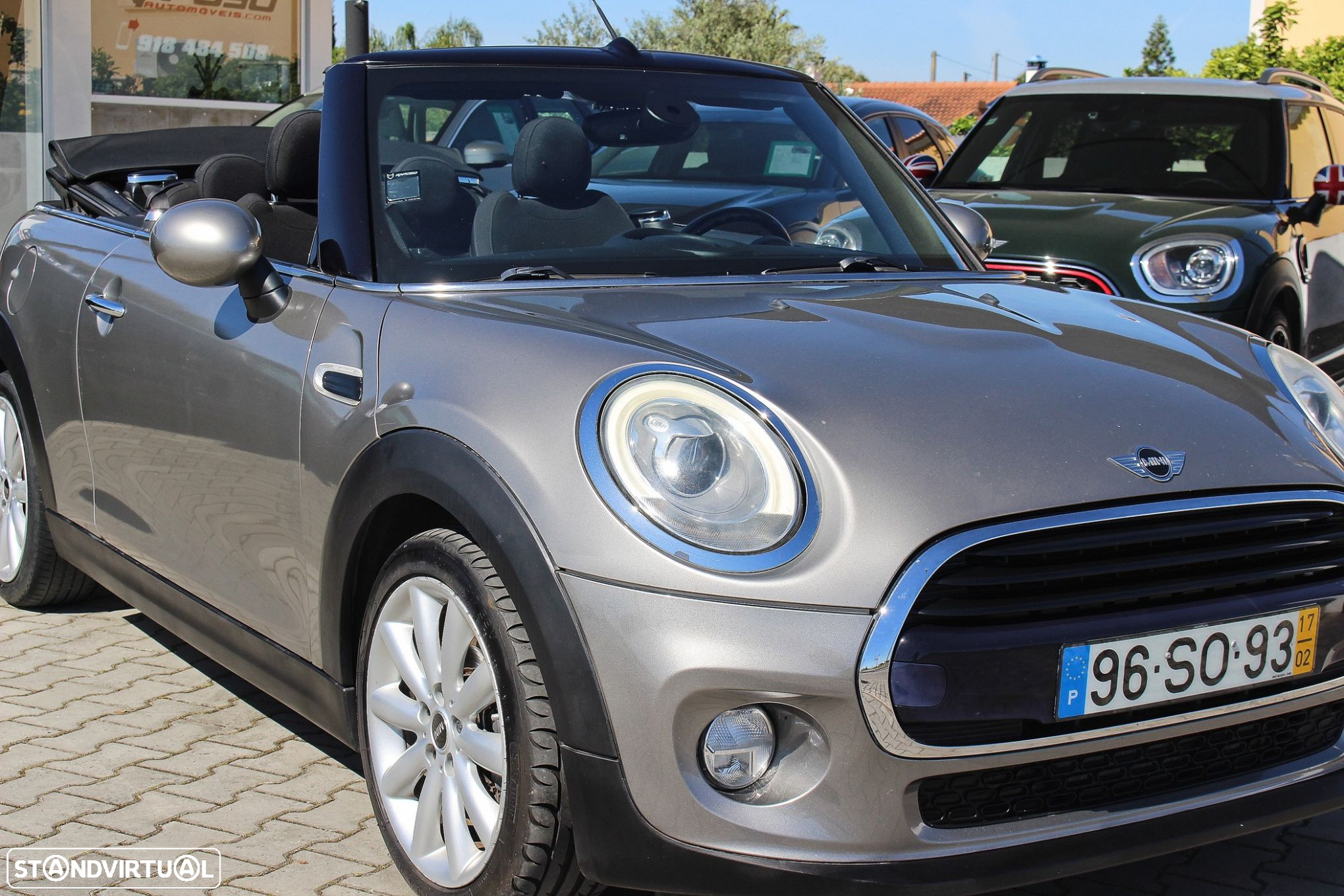 MINI Cabrio Cooper D - 4