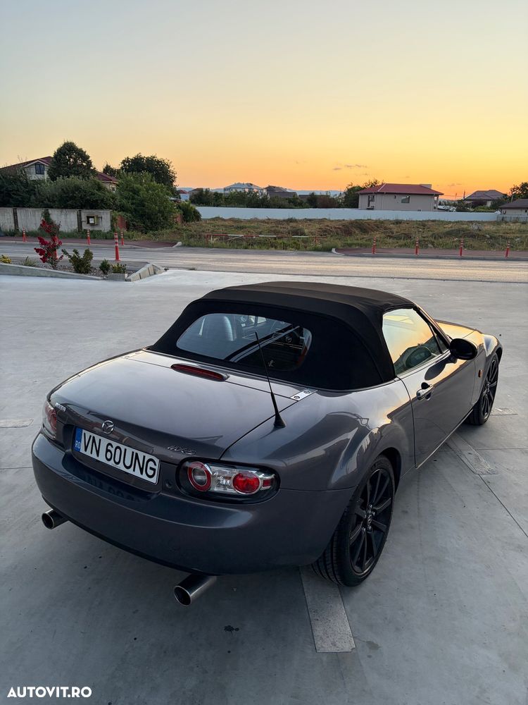 Mazda MX-5 2.0i RC REVOLUTION - 2