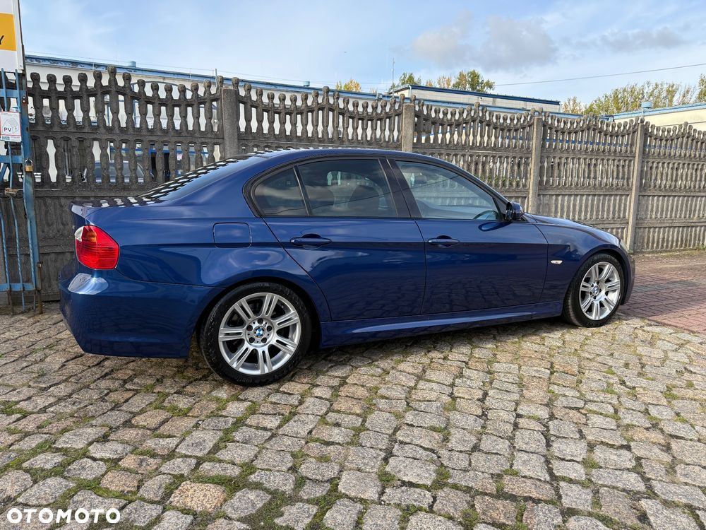 BMW Seria 3 318i - 9