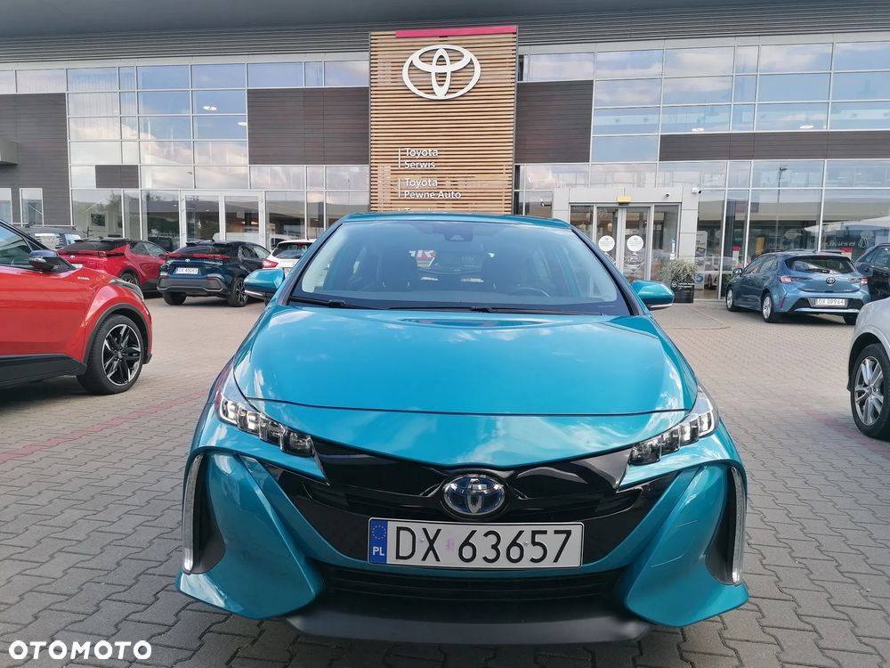 Toyota Prius (Hybrid) Comfort - 4