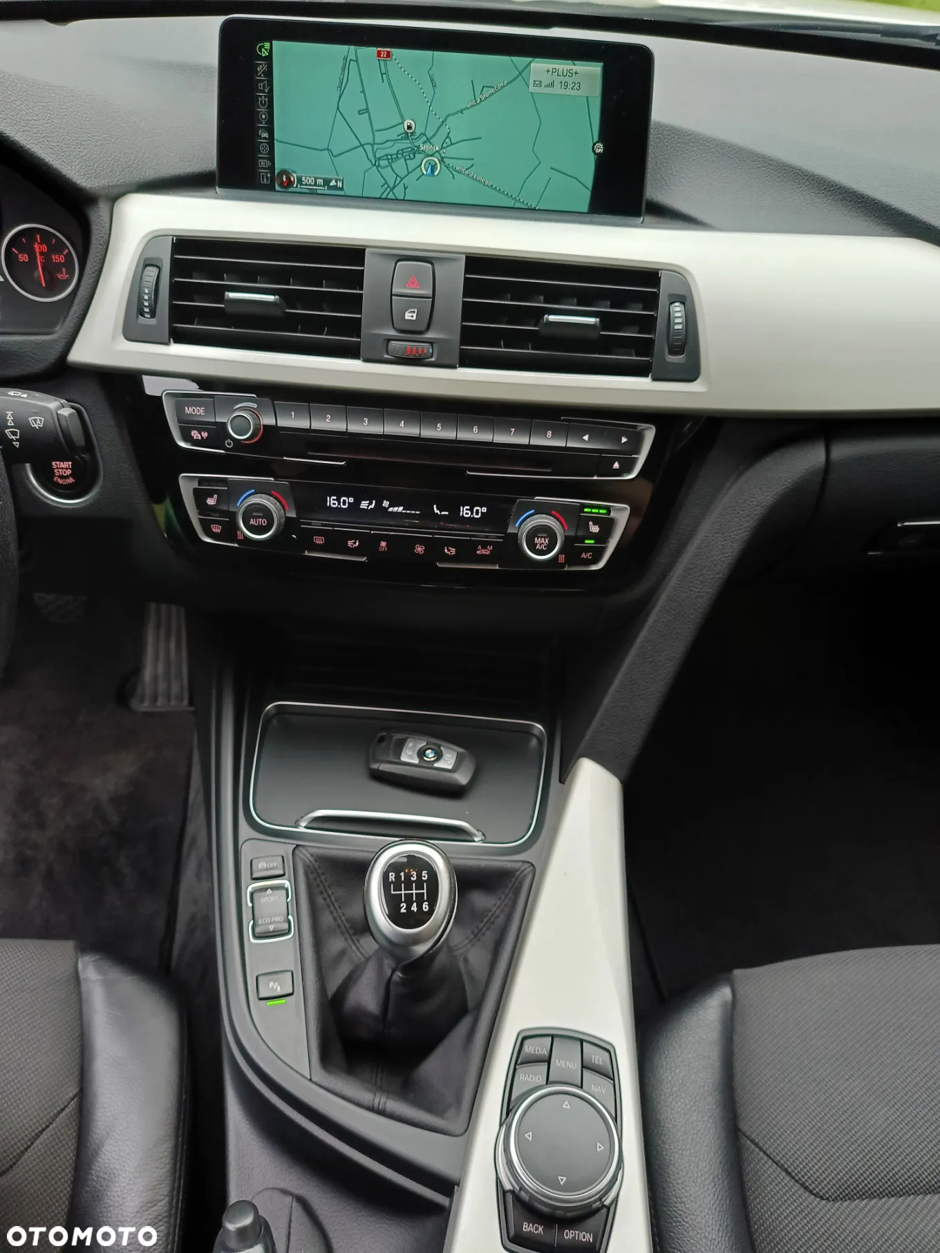 BMW Seria 3 318d Luxury Line - 9