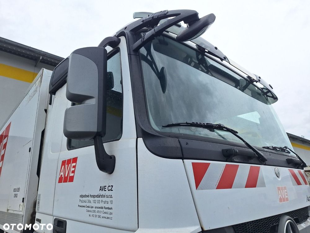 Versalift Actros 2536 L 6X2 - 30