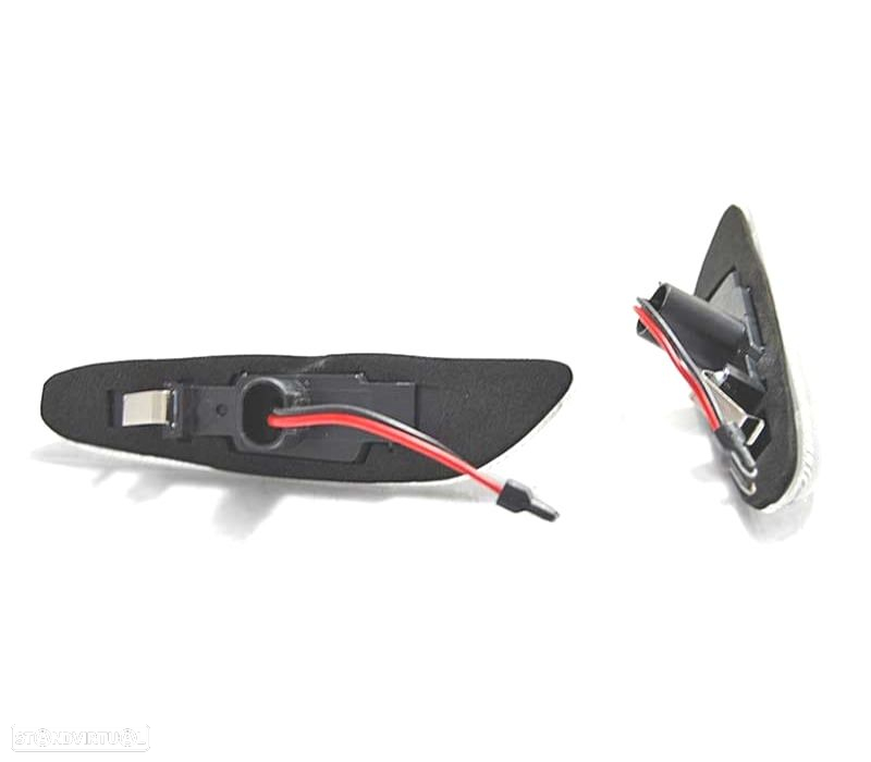INDICADORES LATERAIS BMW E46 E60 E87 E84 E90 LED DINAMICOS BRANCO - 2
