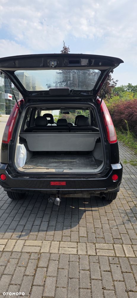 Nissan X-Trail 2.2 dCi Comfort + - 10