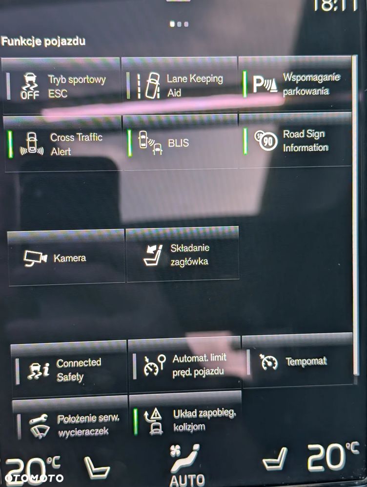 Volvo XC 40 B4 B AWD R-Design - 36