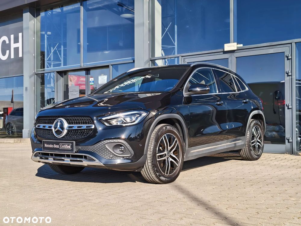Mercedes-Benz GLA 200 Business Edition - 9