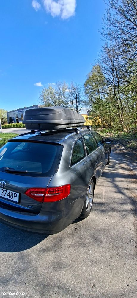 Audi A4 Avant 2.0 TDI Quattro Line - 9