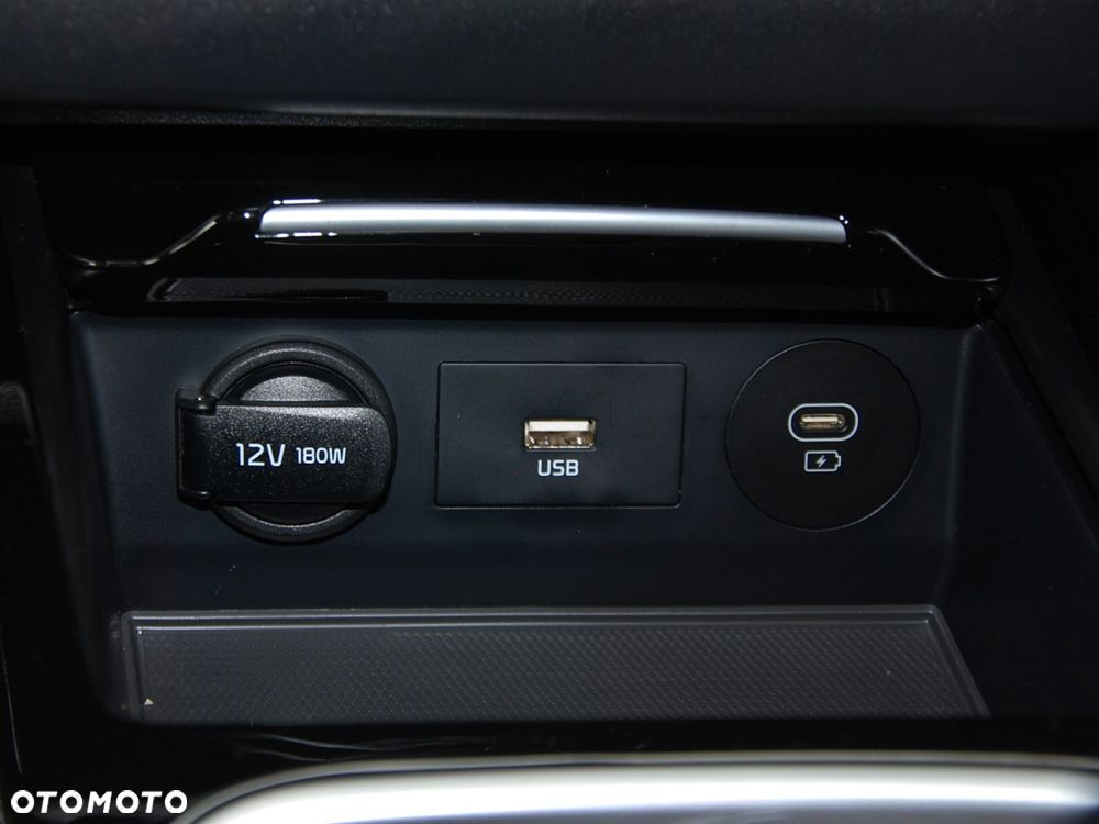 Kia Ceed 1.5 T-GDI L - 38