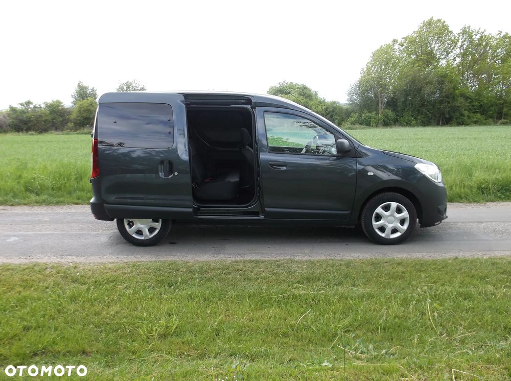 Dacia Dokker 1.6 SL Celebration - 37