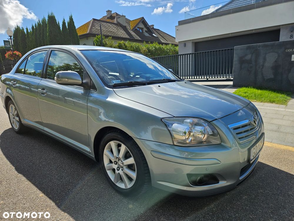 Toyota Avensis 2.0 D-4D Sol - 16
