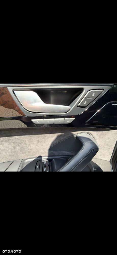 Audi A8 4.2 TDI L Quattro - 17