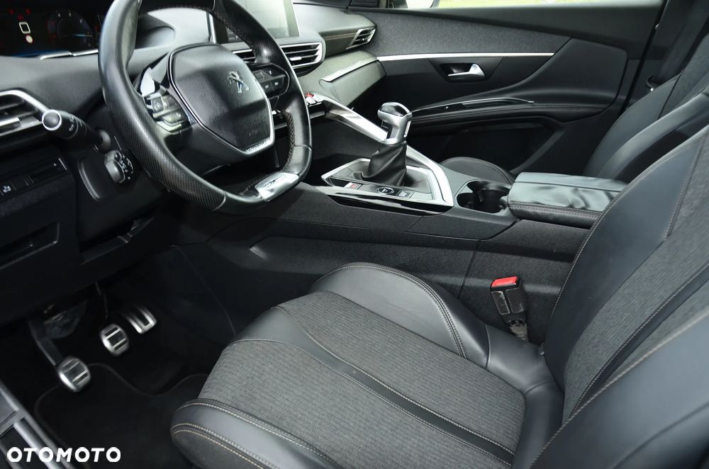 Peugeot 5008 BlueHDi 130 Allure - 15