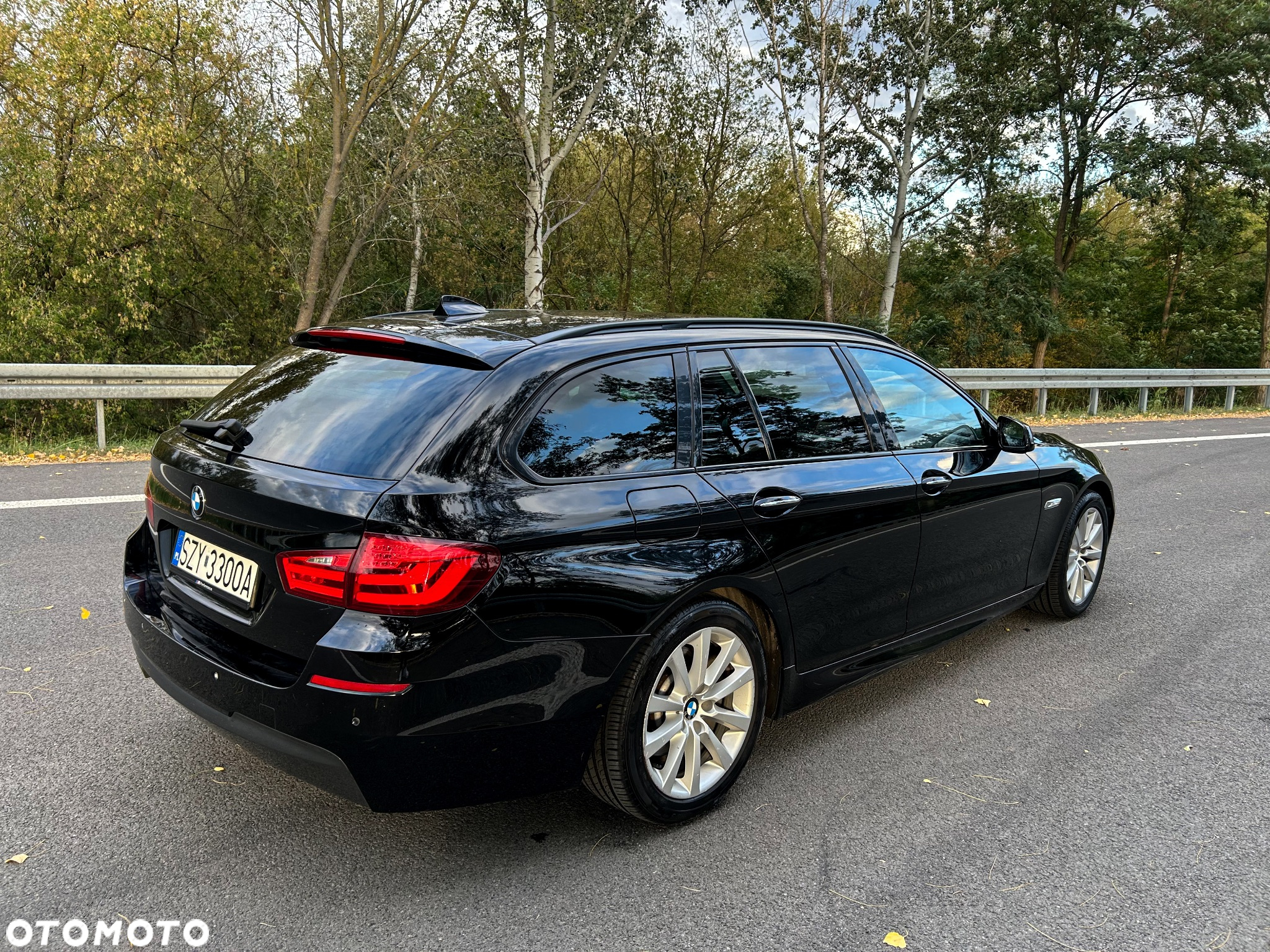 BMW Seria 5 520d Touring Luxury Line - 3