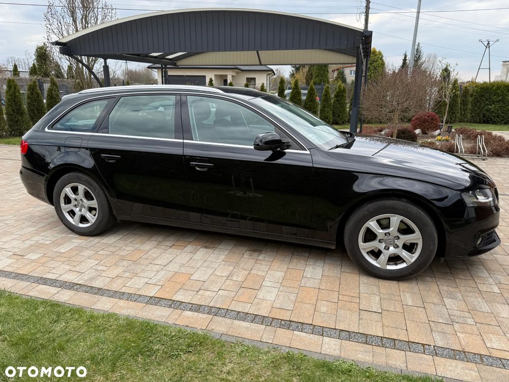 Audi A4 Avant 2.0 TDI DPF Attraction - 8