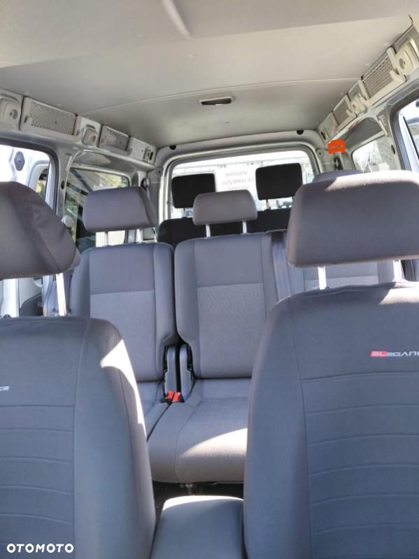 Volkswagen Caddy Highline - 19